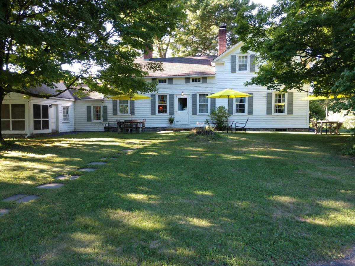 1805 House Bed & Breakfast Hollowville Екстер'єр фото