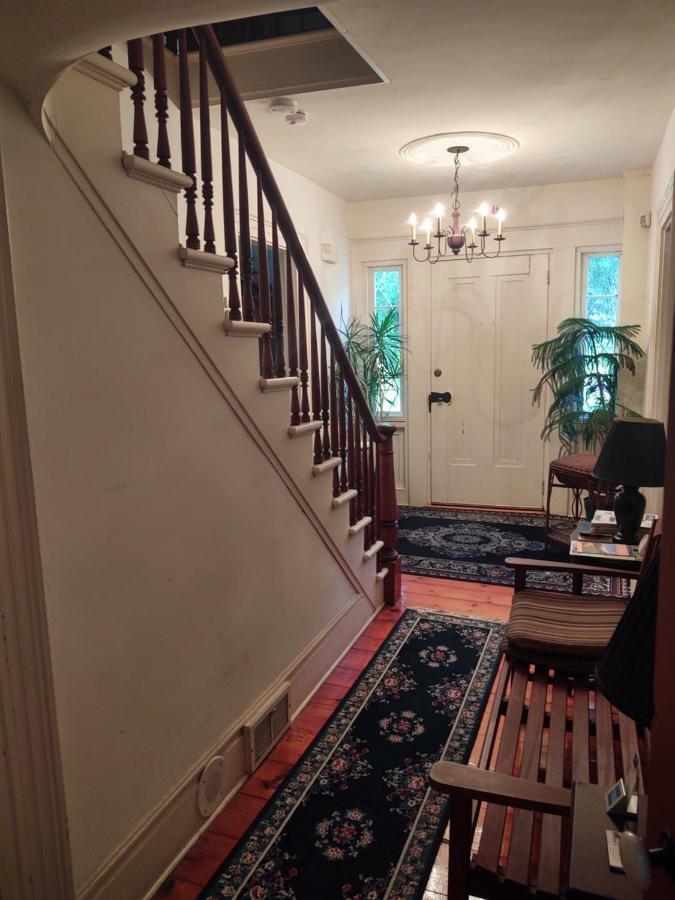 1805 House Bed & Breakfast Hollowville Екстер'єр фото